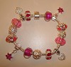 Pandora Style armband met 14 bedels en 3 stoppers