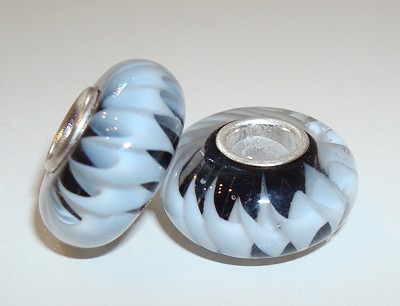 Glasbedel in zwart-wit